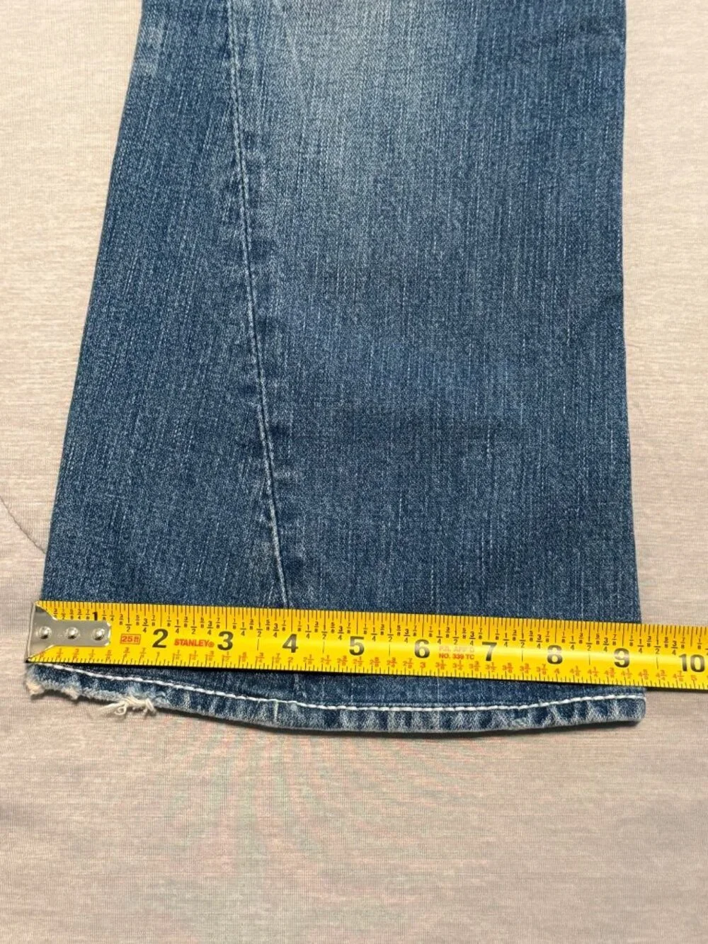 True Religion Mens Distressed Blue Denim Jeans Size 34 Section Joey Big T RN#112